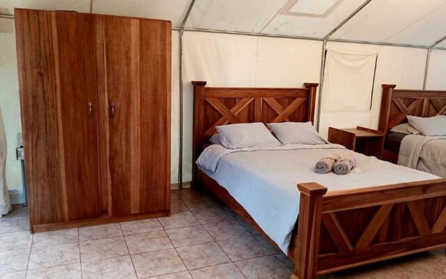 Volcano Tenorio Glamping Ranch - 3 Tents