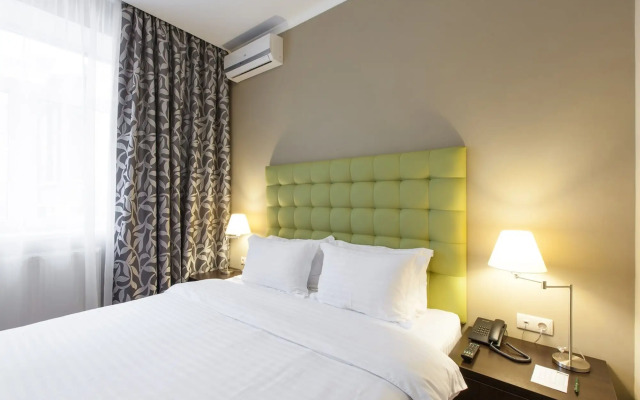 Bontiak Hotel