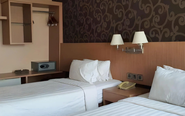 Galeri Ciumbuleuit Hotel  Apartment – Guest Rooms – Bandung