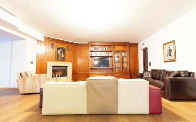 Villa Adige Luxury