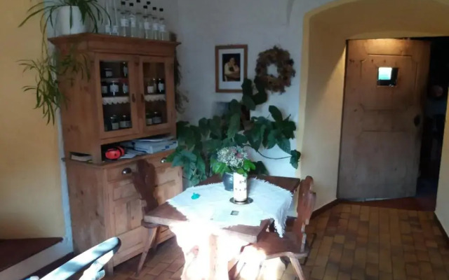 Köstlhof, Familie Hassler