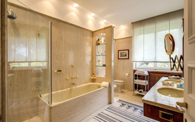 La Gaura Guest House