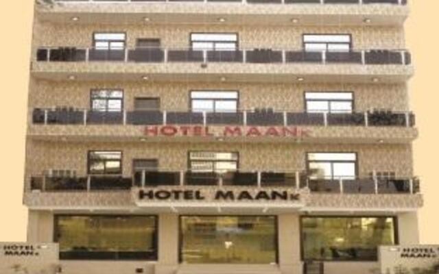 Hotel Maan K