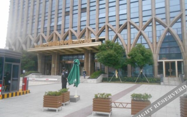 Linjia Inn (Hangzhou Linping South Railway Station)