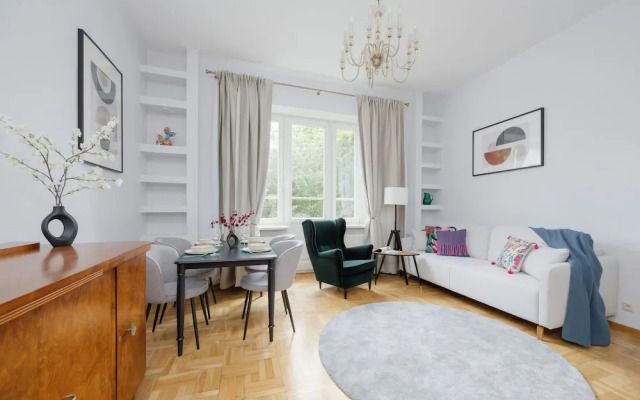 Apartment Filtry With Parking by Renters