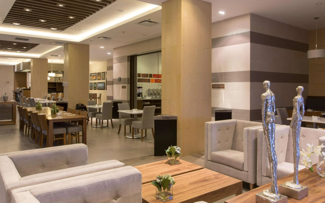 Hampton Inn by Hilton Hermosillo