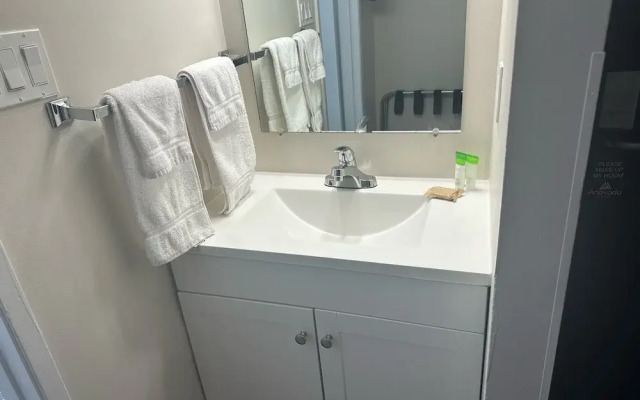 Anavada Inn & Suites Grande Prairie