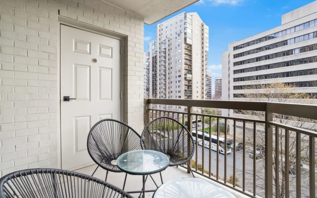 Well Appointed Apartments W Full Comfort