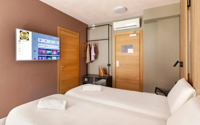 B&B Hotel Genova City Center