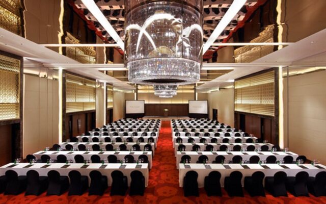 Oasis Hanoi Hotel