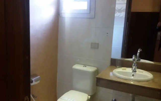 Kanzy Hotel