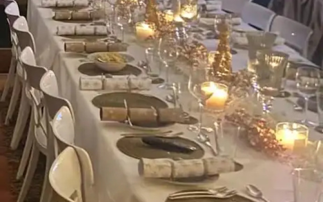 Charming 6-bed Escape- Balconies & Panoramic Views