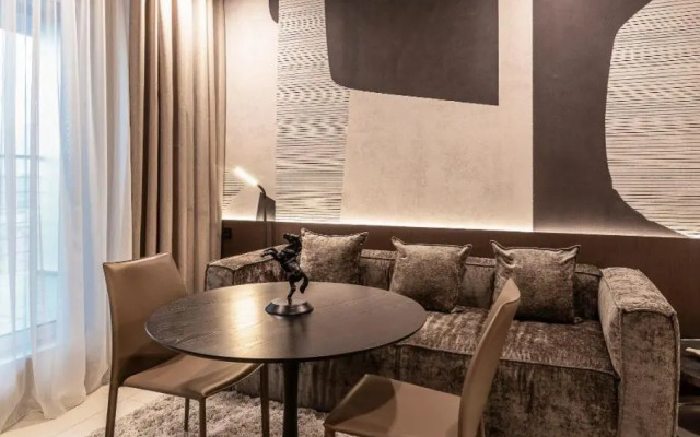 Twin studio apartments in the center near Most City