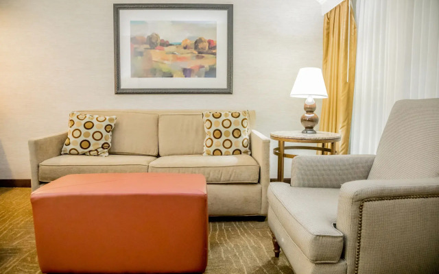Embassy Suites by Hilton Lexington Green