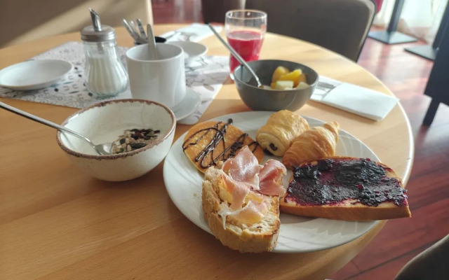 Ambotel La Tourmaline