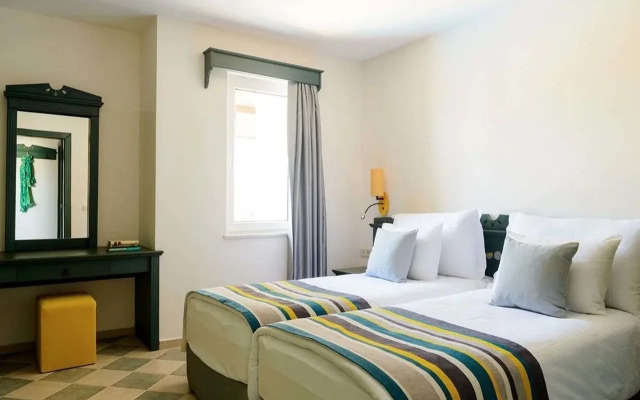 Smartline Sunpark Aramis Hotel