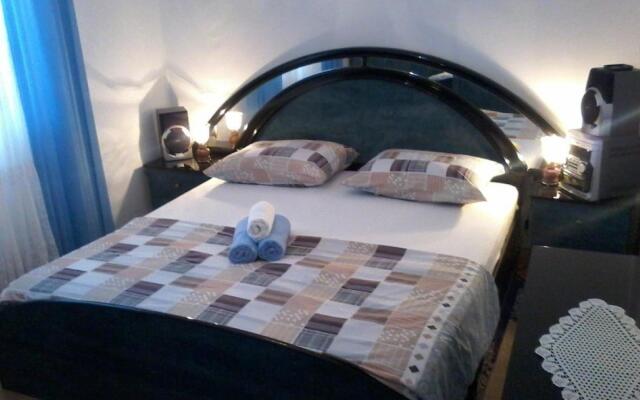 Mari - barbecue - A2Lile (2+2)