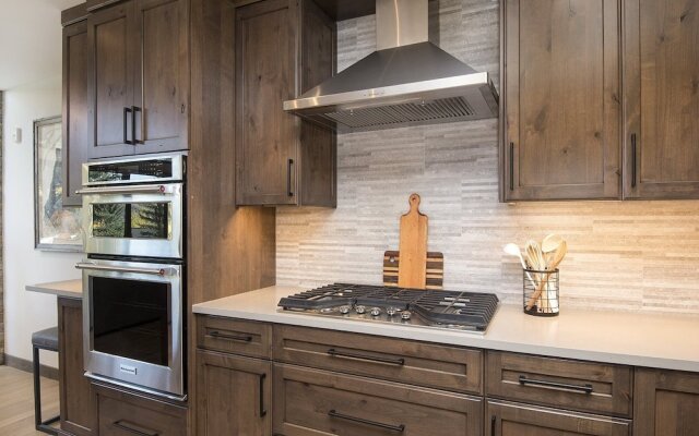 Greenhill Court Chalet