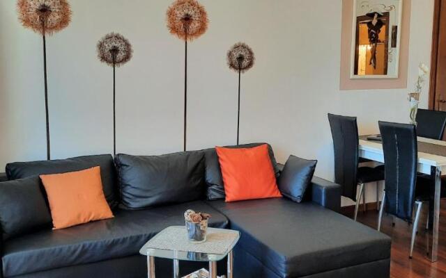 Appartamento Tobias 201 La Portella by Gardadomusmea