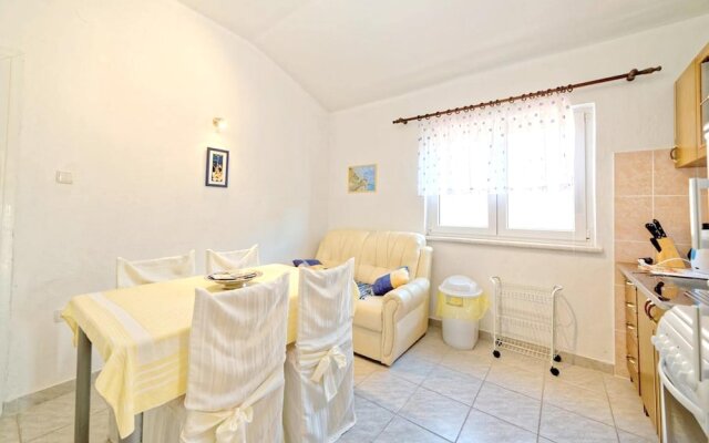 Apartment With 2 Bedrooms in Banjol, With Wonderful sea View, Enclosed