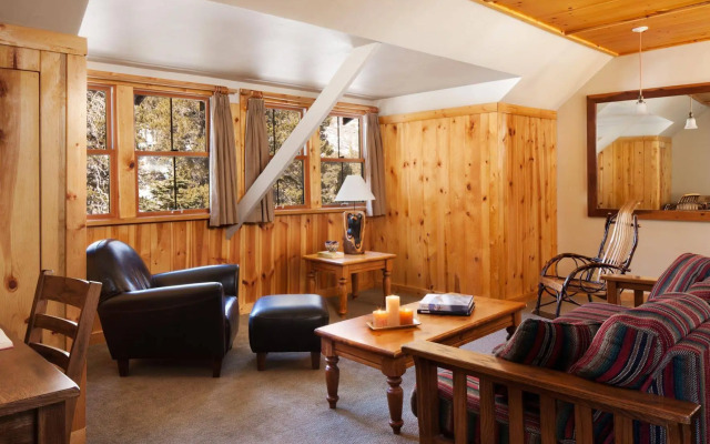 Tamarack Lodge and Resort