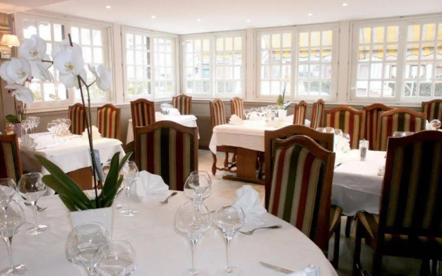 Auberge Du Cheval Blanc