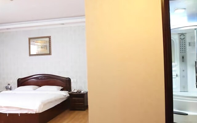 Huaibei Golden Sunshine International Hotel
