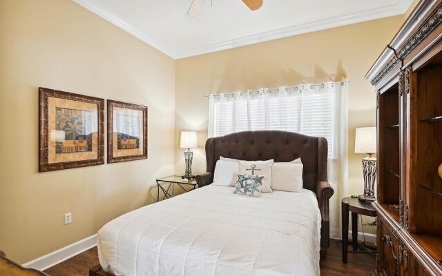 Oceania 902 - Gulf Front 3 BR - sleeps 6 3 Bedroom Condo by RedAwning