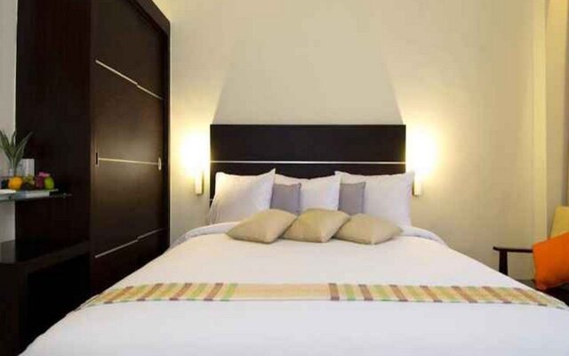 iShine Hotel