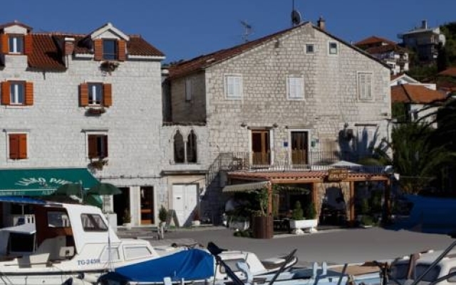 Apartments Riva