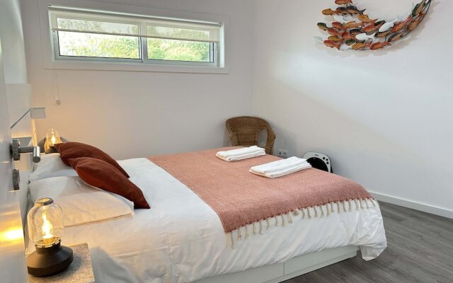 Iva's Panoramic Sesimbra - Trip2Portugal