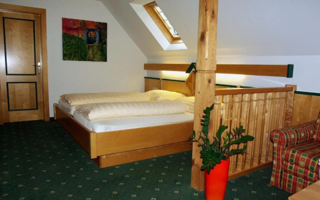 Hotel Weinberghof & Weingut Lagler