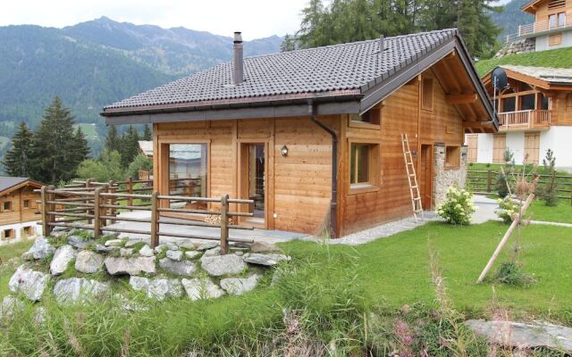 Superb new Chalet, Built in 2010, in the Middle of the ski Resort of Tzoumaz