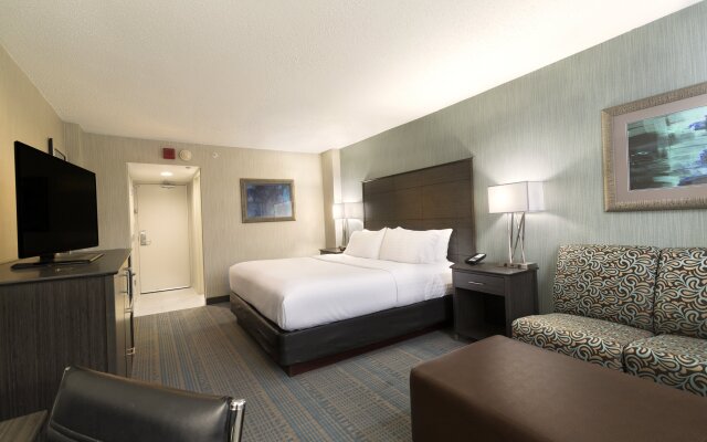 Holiday Inn Columbus Dwtn-Capitol Square by IHG