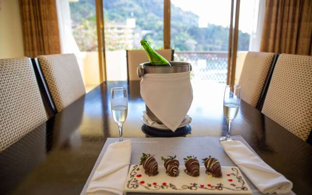 Barceló Puerto Vallarta - All Inclusive