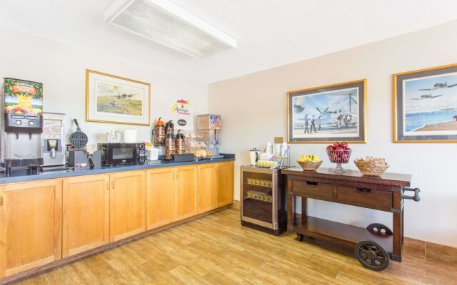 Super 8 Motel - Bedford