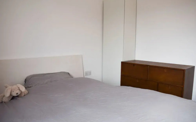 Stylish 1 Bedroom Flat by Greenwich Station