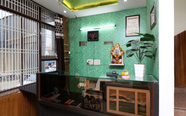 Oyo 24958 Hotel Dayal