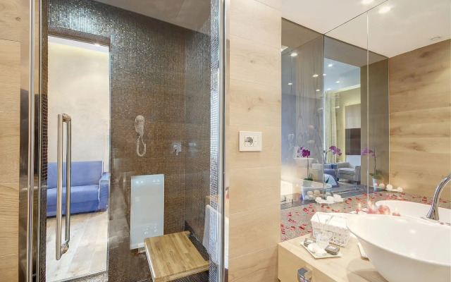 Sun Suite Luxury Pantheon
