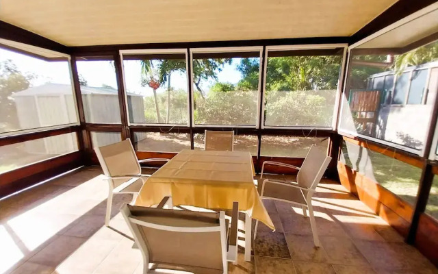 Tahiti - Vaitupa House