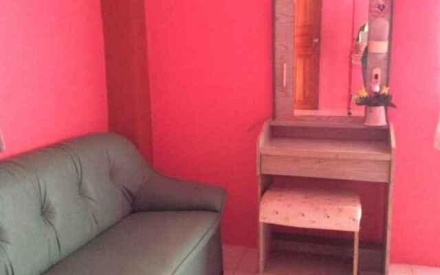 Baan Natcha Apartment
