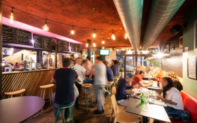 The People Hostel - Lille