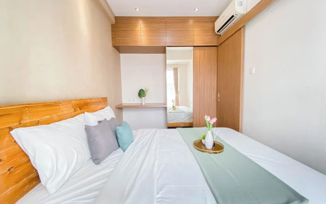 Cozy and Simply 2BR Apartment at Parahyangan Residence
