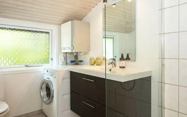 6 Person Holiday Home in Glesborg