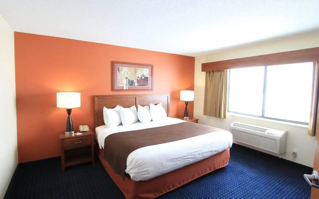 AmericInn by Wyndham Cedar Rapids Airport
