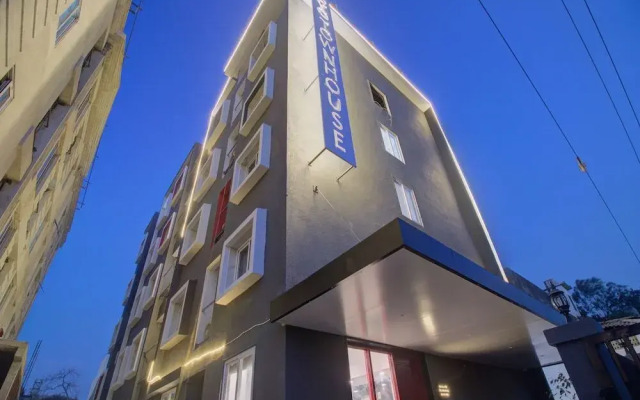 OYO Townhouse 092 Ashray