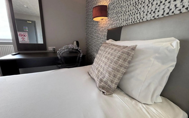 Richmond Park Hotel