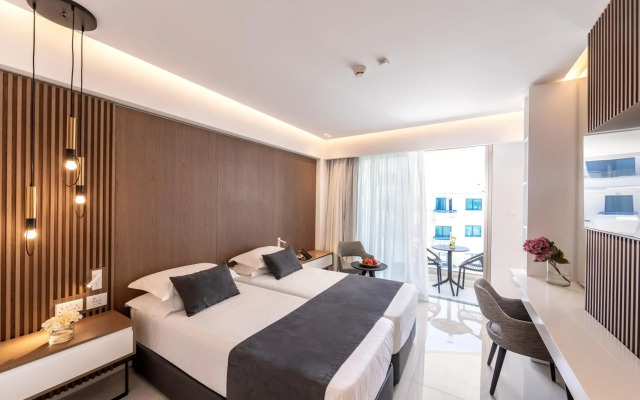 Pavlo Napa Beach Hotel