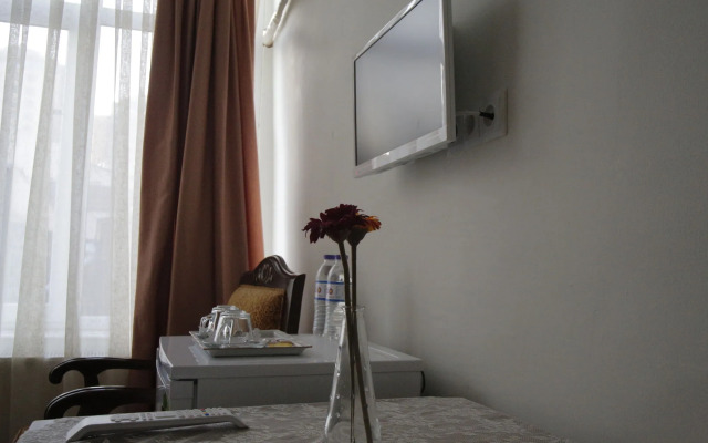 Puffin Suites & Rooms