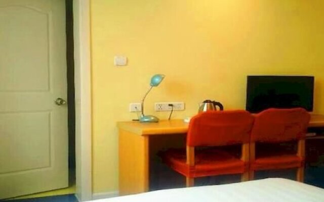 Homeinn · neo (Taicang Xinhua West Road)